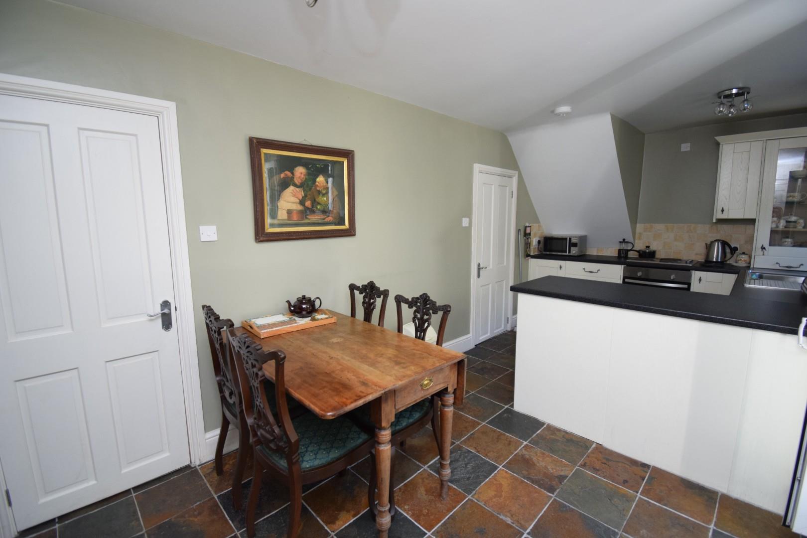 Kitchen Breakfast Room.JPG